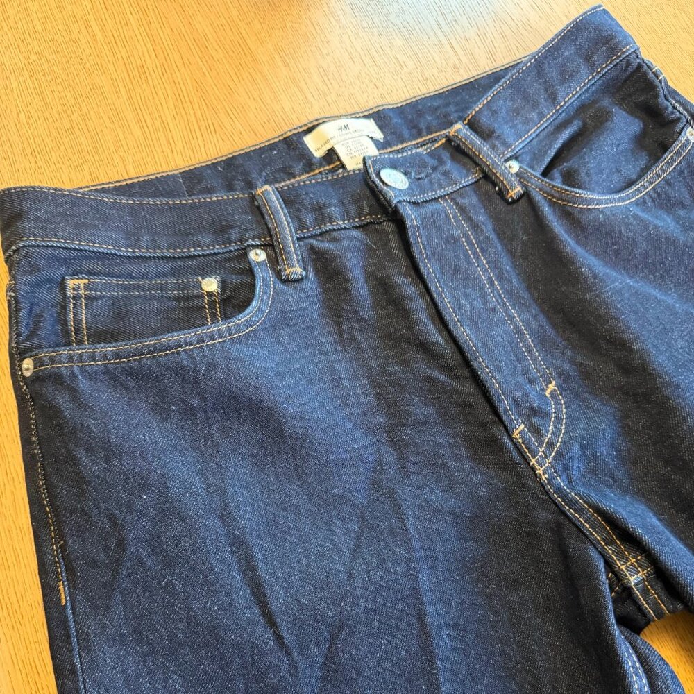H&M Relaxed Fit Jeans